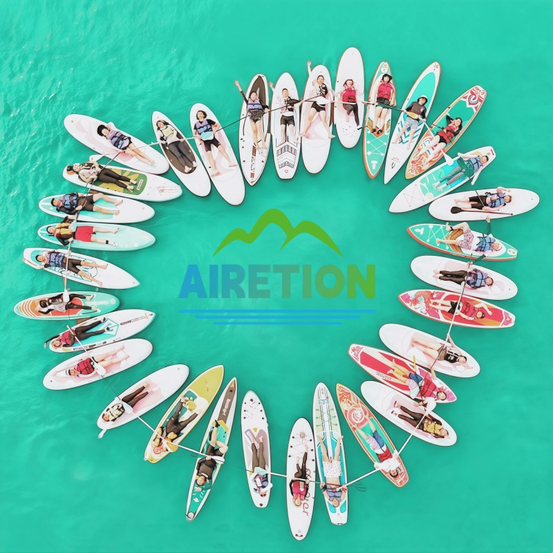 Parti all'avventura e pesca con le nostre tavole gonfiabili da stand up paddle